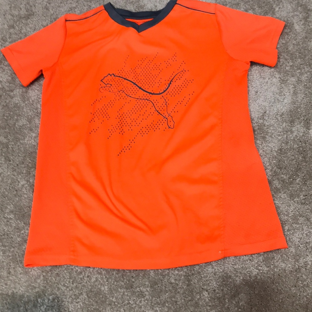 Puma tshirt